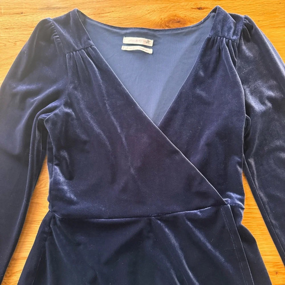 Urban Outfitters Brooklyn Blue Velvet Romper Playsuit Size Small - Picture 4 of 11